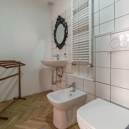 Tilia Apartment Bologna Exterior photo